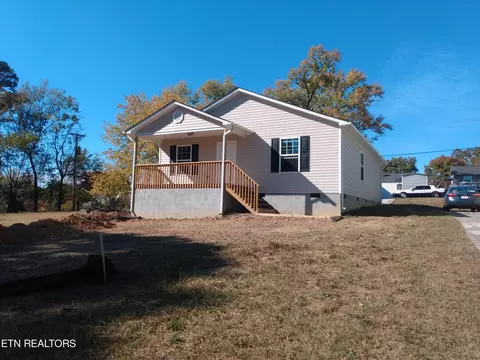2721 Carson Ave, Knoxville, TN 37917