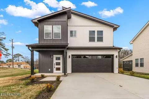 4529 Sunflower Rd, Knoxville, TN 37909
