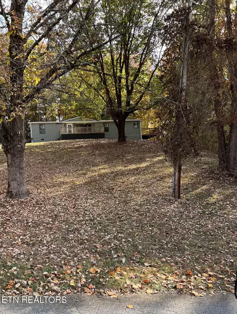 3210 Corbin Dr, Morristown, TN 37814
