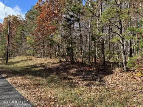 W Laurel Way, Monterey, TN 38574