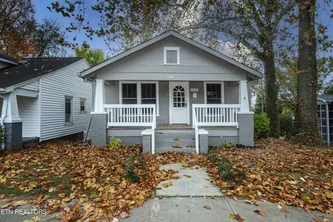 2300 Cecil Ave, Knoxville, TN 37917