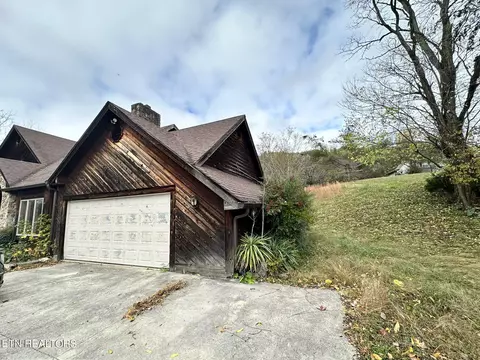 243 Iris Dr, Harrogate, TN 37752 photo 9