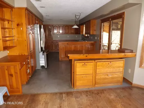 243 Iris Dr, Harrogate, TN 37752 photo 35
