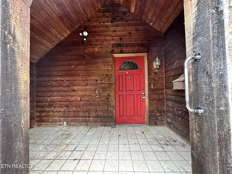 243 Iris Dr, Harrogate, TN 37752 photo 13