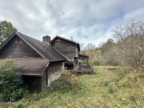 243 Iris Dr, Harrogate, TN 37752 photo 7