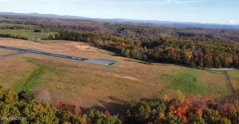 Red Oak Drive, Oneida, TN 37841