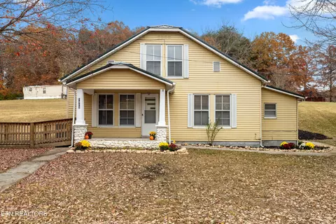 1902 Dumplin Loop Rd, New Market, TN 37820