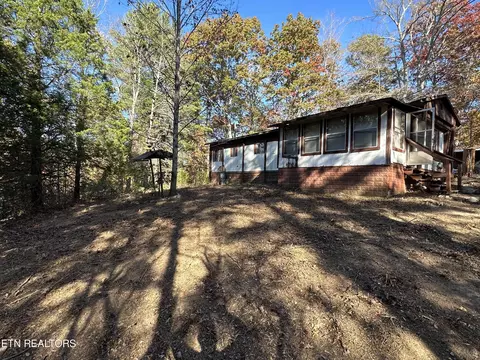 131 W Williams Cir, Rockwood, TN 37854