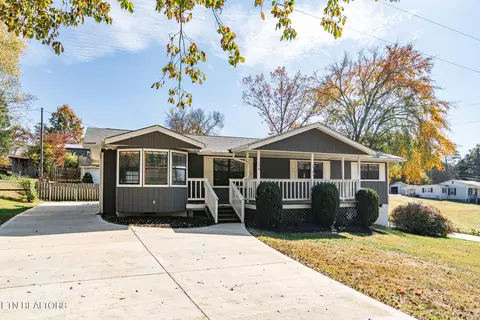 148 144 Mountain Rd, Clinton, TN 37716