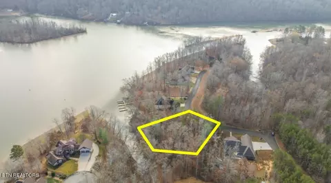 101 Osprey Way, Harriman, TN 37748