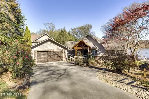 276 Cheestana Way, Loudon, TN 37774