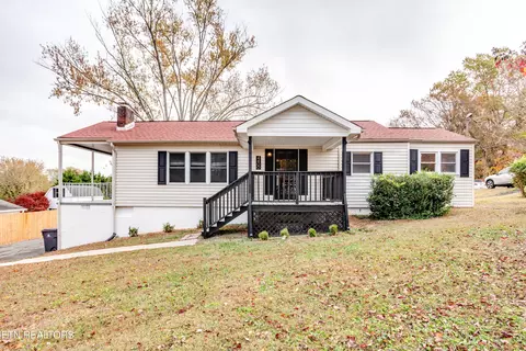 4400 Plummer Rd, Knoxville, TN 37918