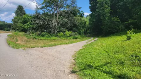 2 Lone Mountain Road, New Tazewell, TN 37825