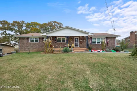 830 Vine Ridge Ave, Cookeville, TN 38501