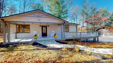 410 Vinsant Estates Rd, Jacksboro, TN 37757