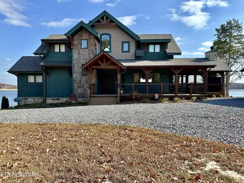 1075 Ridge Point Tr, Dandridge, TN 37725