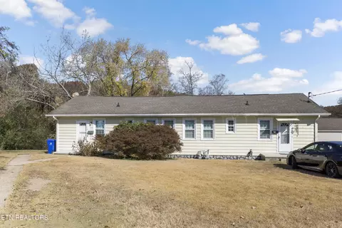 254 256 Jefferson Ave #2, Oak Ridge, TN 37830