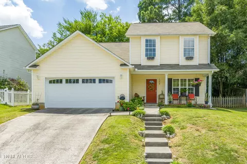 1208 Edenbridge Way, Knoxville, TN 37923