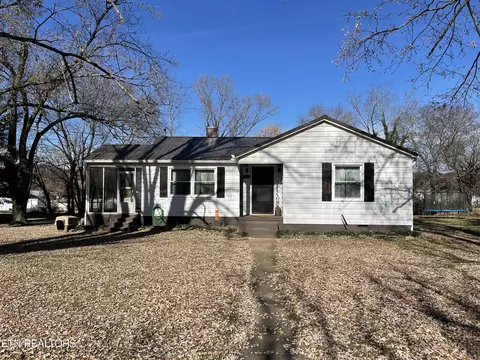 211 College St, Andersonville, TN 37705