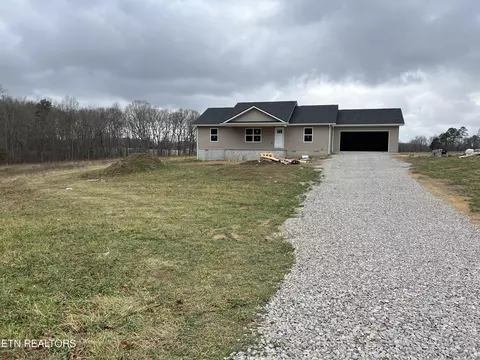 254 Georgee Rd, Jamestown, TN 38556