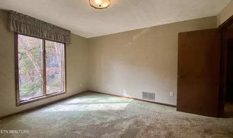 7932 Castlecomb Rd, Powell, TN 37849 photo 20