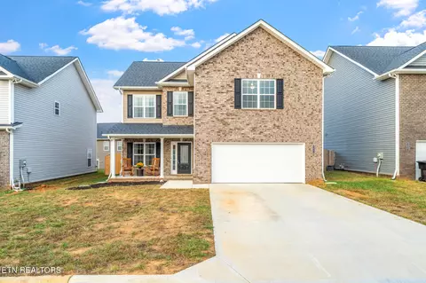 3045 Lazy River Dr, Knoxville, TN 37931