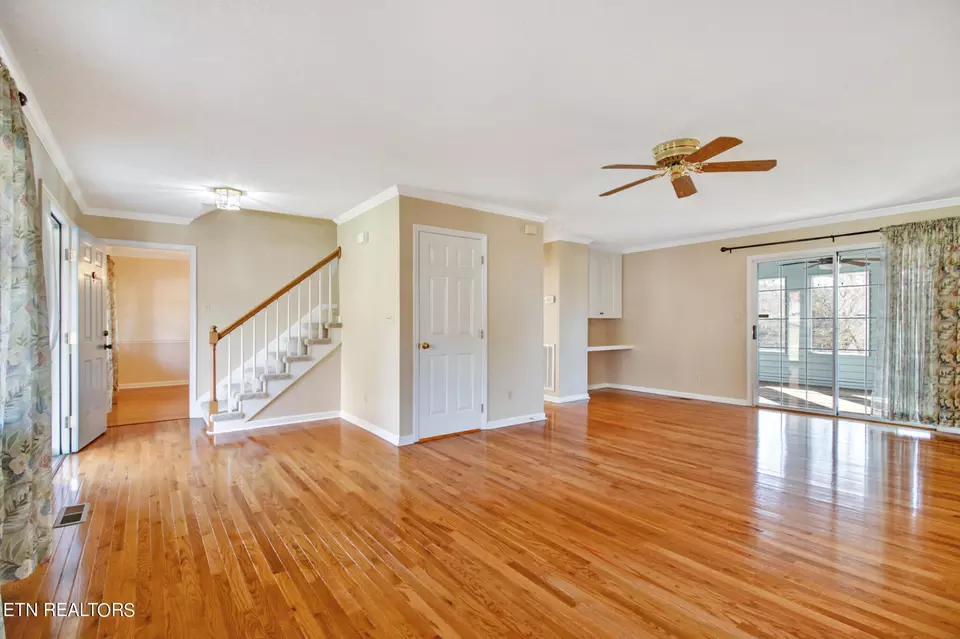  100 Macaw Ln, Oak Ridge, TN 37830 photo 8