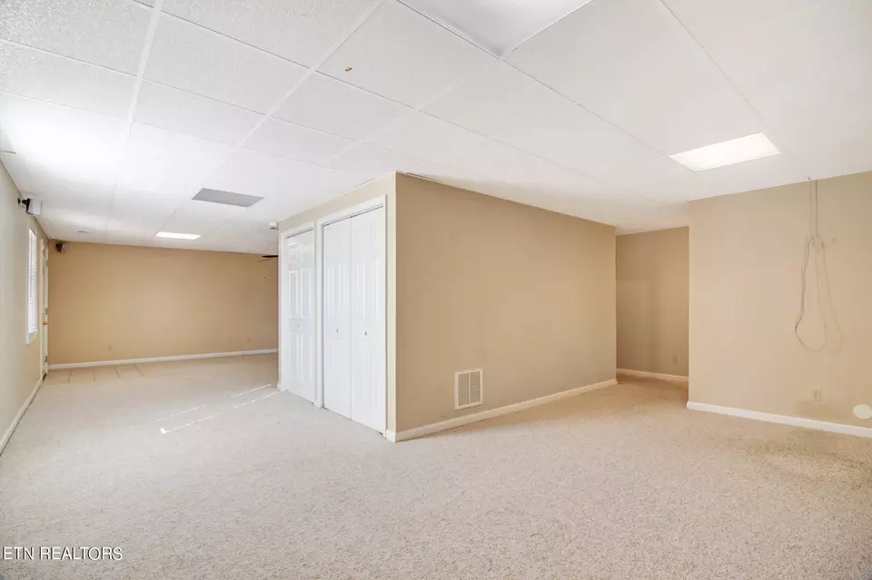  100 Macaw Ln, Oak Ridge, TN 37830 photo 37