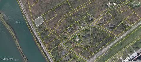 8 Lakeview Circle, Clinton, TN 37716