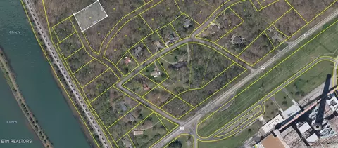 18 Lakeview Circle, Clinton, TN 37716
