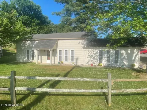 5239 Cub Circle Cir, Morristown, TN 37814