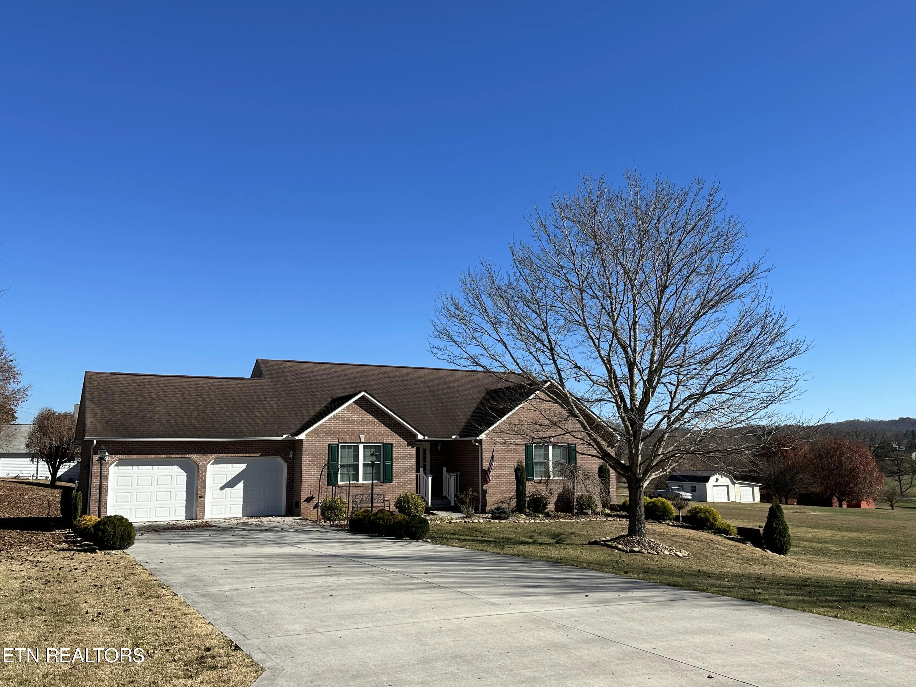 248 THACKER DR  