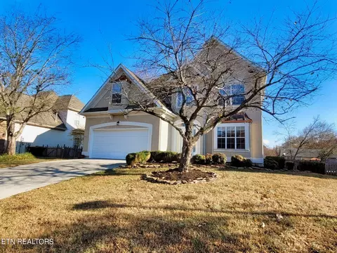 2024 Eliza Glynne Ln, Knoxville, TN 37931