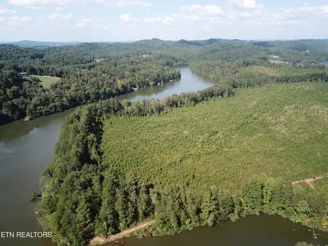 Three Points, Madisonville, TN 37354