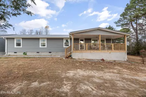 825 Miller Rd, Clinton, TN 37716