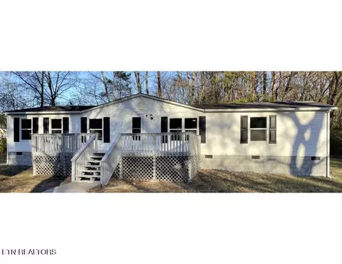 304 Offutt Rd, Clinton, TN 37716