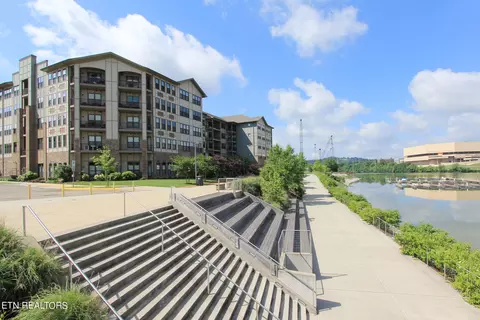 445 W Blount Ave #506, Knoxville, TN 37920