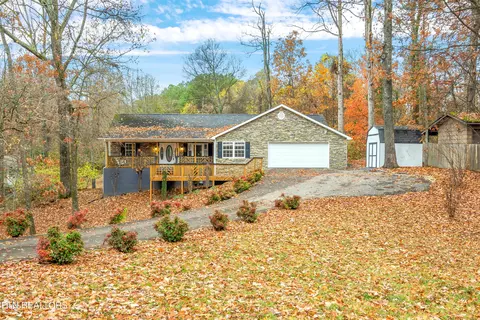 7119 NW Stagecoach Tr, Knoxville, TN 37909