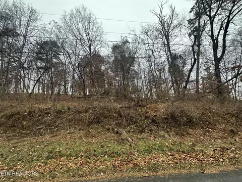 Beaus Bend Rd, Louisville, TN 37777