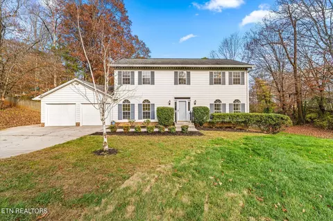 1420 Pine Springs Rd, Knoxville, TN 37922