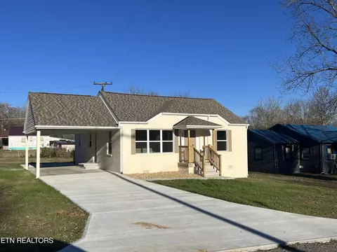 501 W 4th St, La Follette, TN 37766