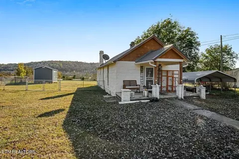 983 Country Club Road Rd, Sparta, TN 38583