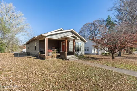 188 N Main St, Oneida, TN 37841 photo 2