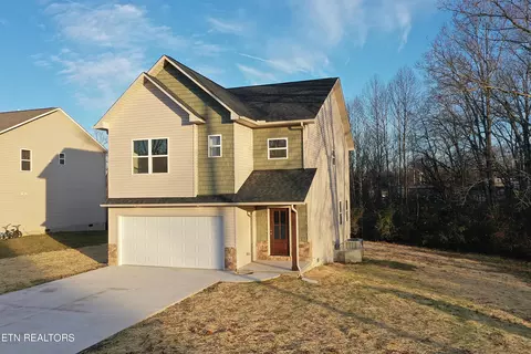 157 Bromma Ln, Oneida, TN 37841