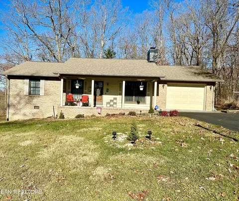103 Sheffield Dr, Crossville, TN 38558