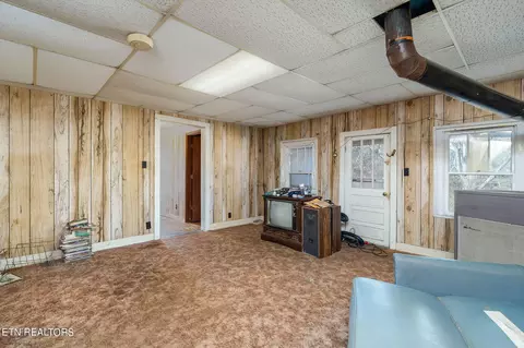 176 Moulton Rd, Fall Branch, TN 37656 photo 4