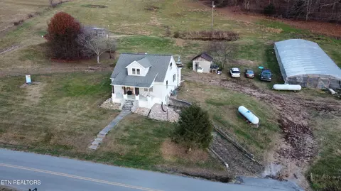 507 Greenlee Rd, Rutledge, TN 37861