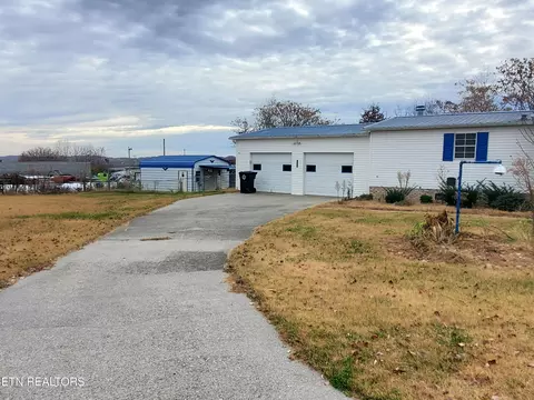 377 Meadowood Dr, Talbott, TN 37877 photo 3