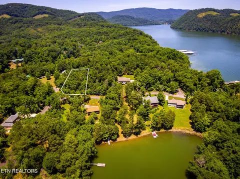 1625 Sequoyah Dr, Mooresburg, TN 37811