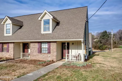 937 Bradley Bell Dr, Knoxville, TN 37938
